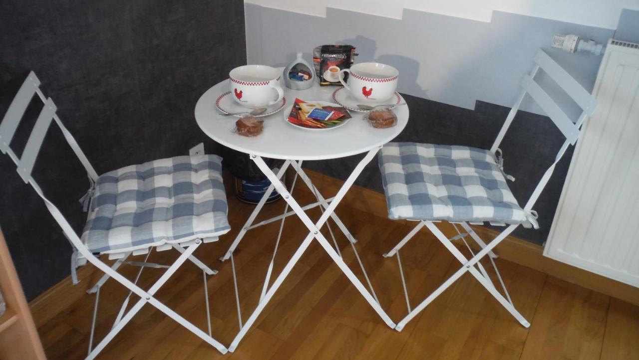 Grande chambre SDB privée avec balcon Lannion Exterior foto